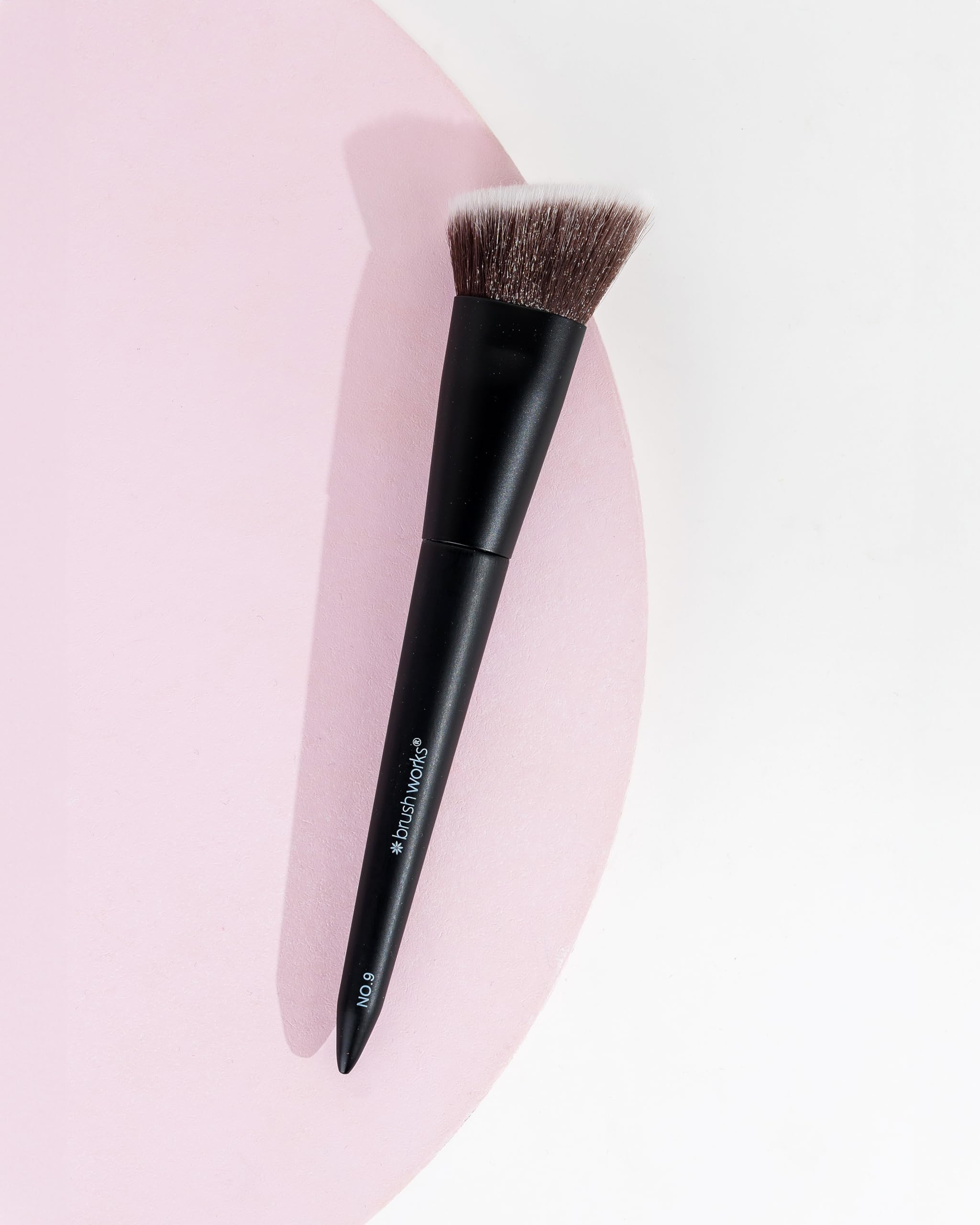 Brushworks No. 9 Angled Flat Top Foundation Buffing Brush, Foundation Makeup Brush for Seamless Air-brushed Finish - Image 4