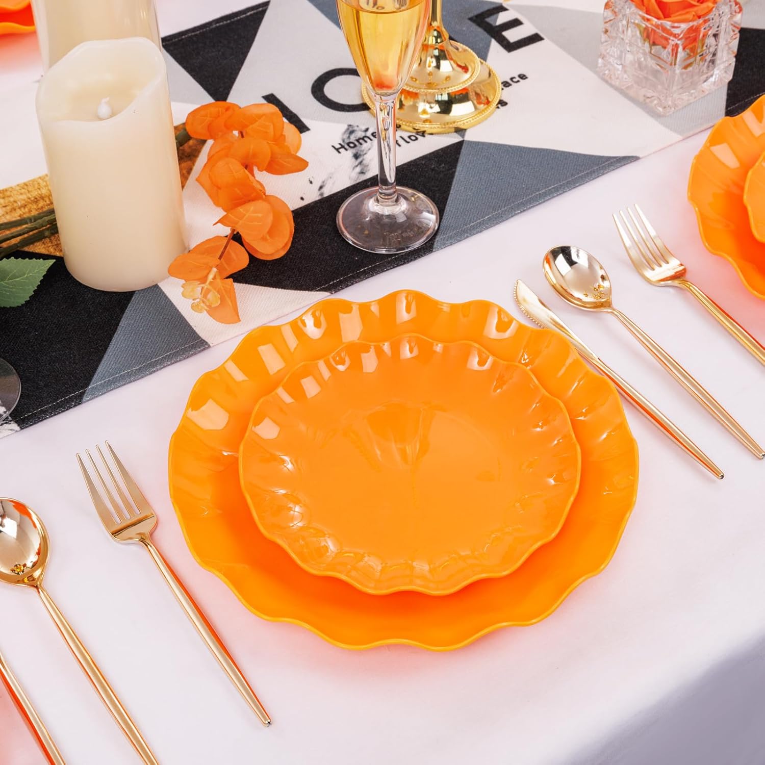 LIYH 24 Pcs Orange Plastic Plates Reusable Orange Plates Scalloped Plastic Plate for Holiday Party Dishwasher Safe Sturdy Reusable (12 Guests) Suitable for Holiday Gatherings - Image 6