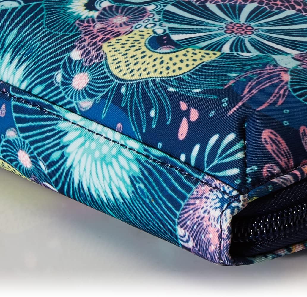 Sakroots Artist Circle Smartphone Crossbody in Coated Canvas, Detachable Wristlet Strap - Image 5