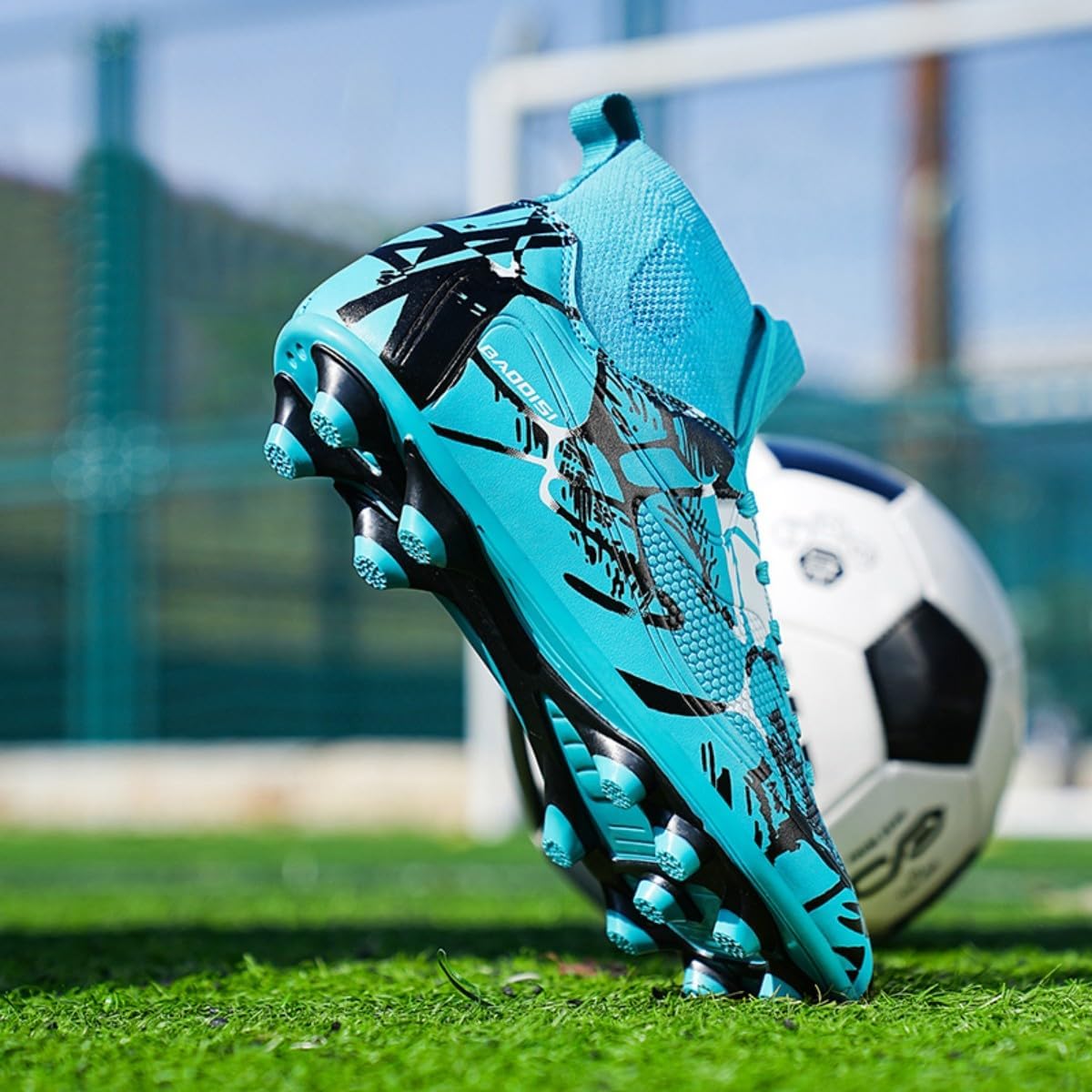 Soccer Cleats for Men Lightweight: Firm Ground Football Shoes for Outdoor Indoor
