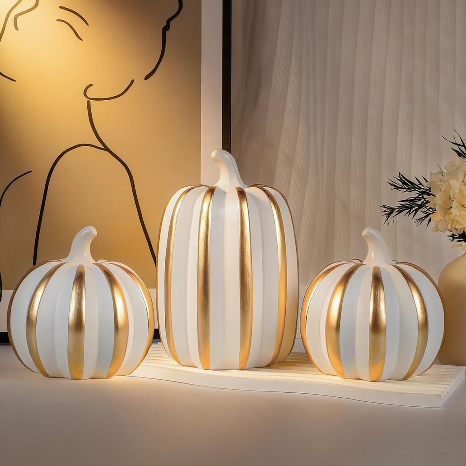 Fangoo 3PCS White Artificial Pumpkins for Fall Tabletop Decor Indoor Fake Resin Pumpkins Figurines Halloween Autumn Harvest Thanksgiving Decorations for Table Centerpiece Fireplace Home Office Party