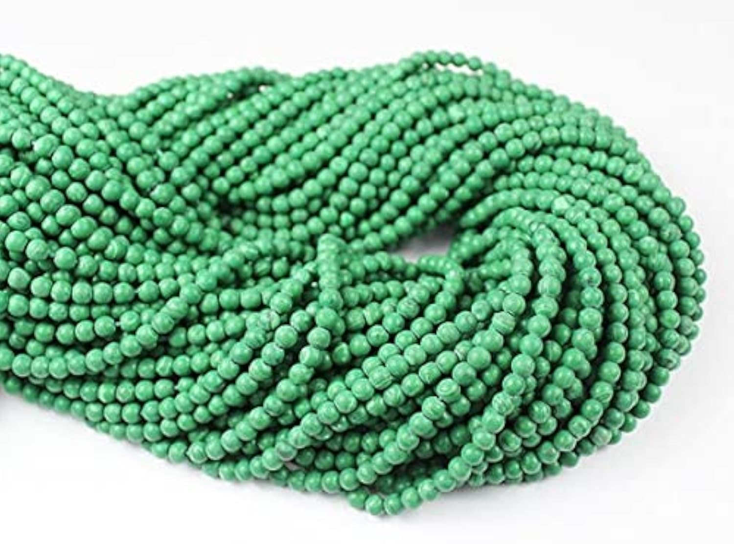 Perles en malachite verte chinoise ronde 3.5mm pour création bijoux lot de 10 fils