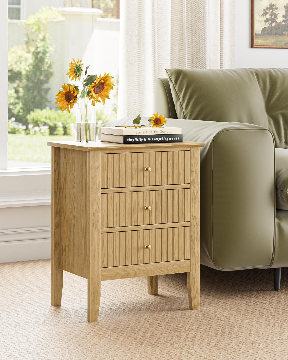 HEYZOEY Table de Nuit Vintage avec 3 Tiroirs, Table de Chevet Style Ferme Rustique avec Poignées Dorées, Table d'Appoint pour Chambre et Salon, Chêne Clair (45 × 35 × 61 cm)