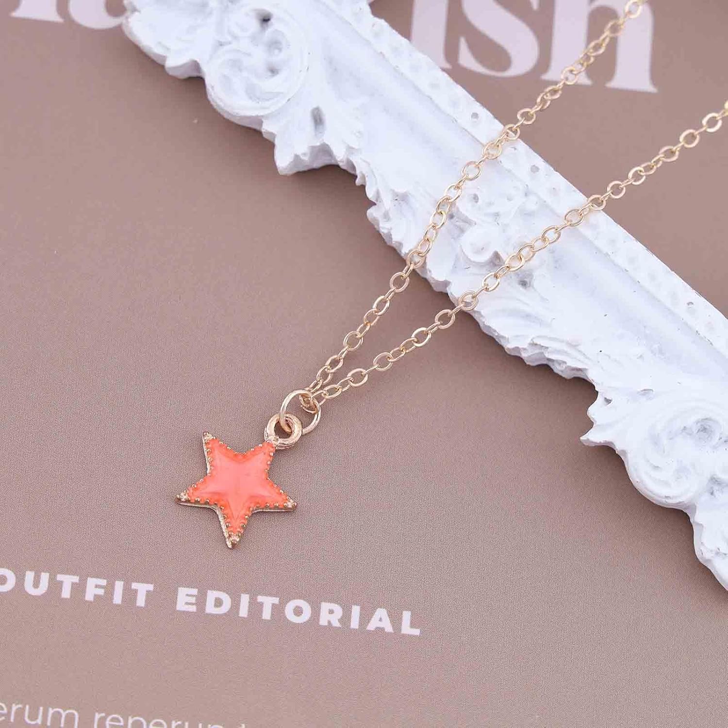 Vintage Star Pendant Necklace Tiny Star Choker Necklace Green Star Necklace Gold Minimal Necklace Jewelry for Women and Girls (Green) - Image 4