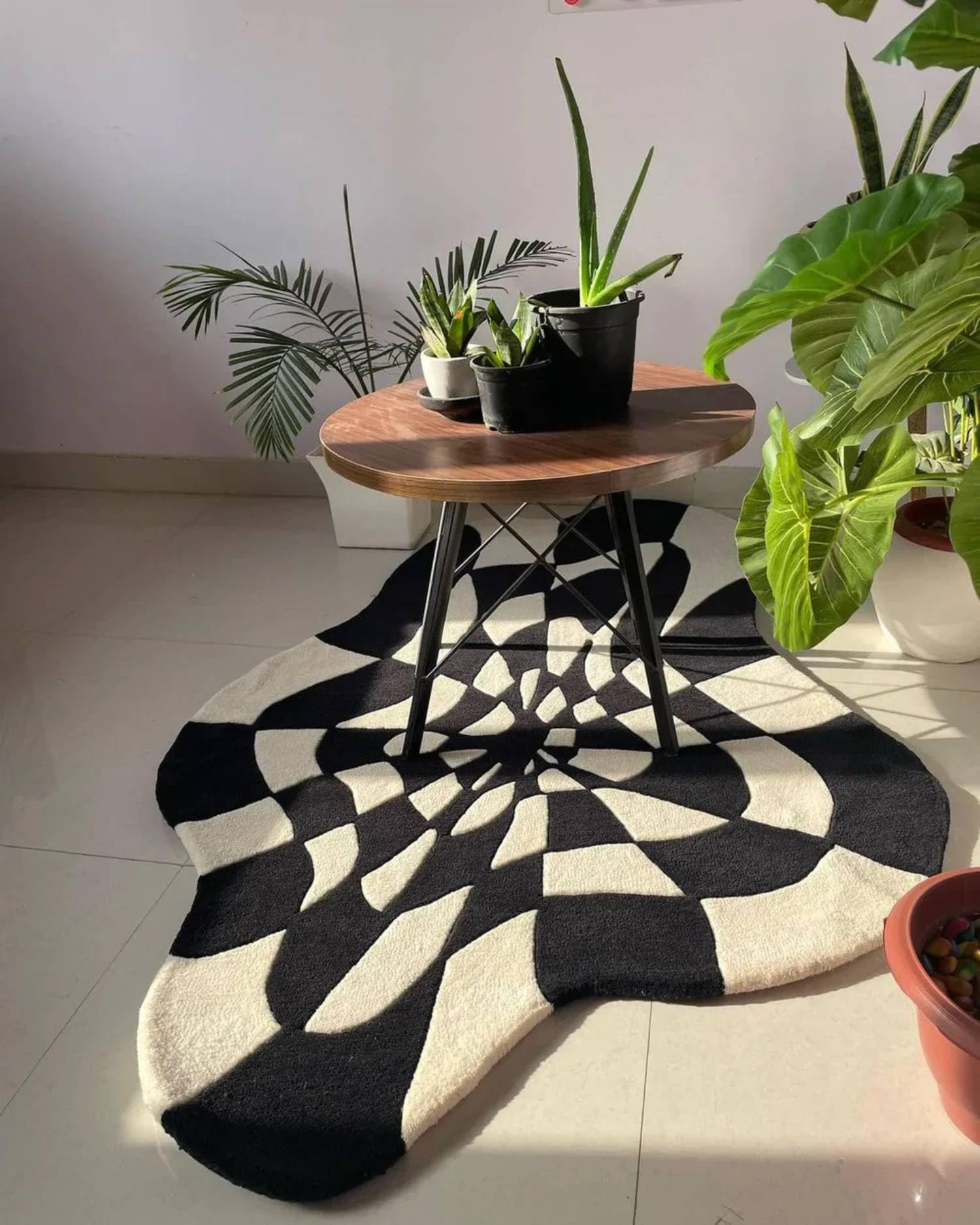 Crafted with Care: Premium Hand-Tufted Wool Carpets Irregular Shaped Handmade Area Rugs, Living Room, Bedroom White, Silver Color Size 1x1 feet (Sample)