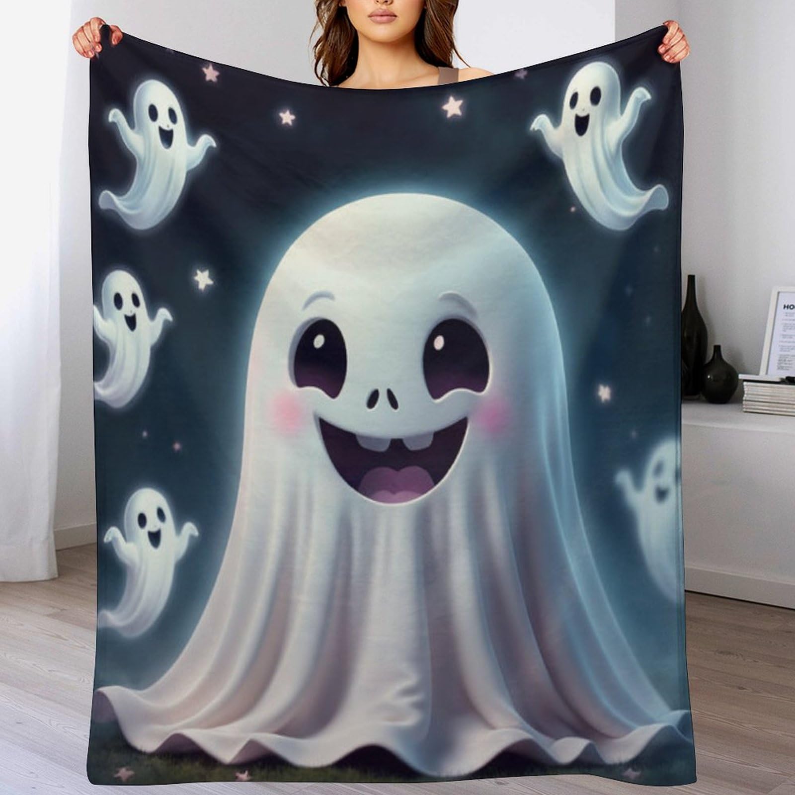 Couverture fantôme d'Halloween polaire : la solution contre le froid sur votre canapé