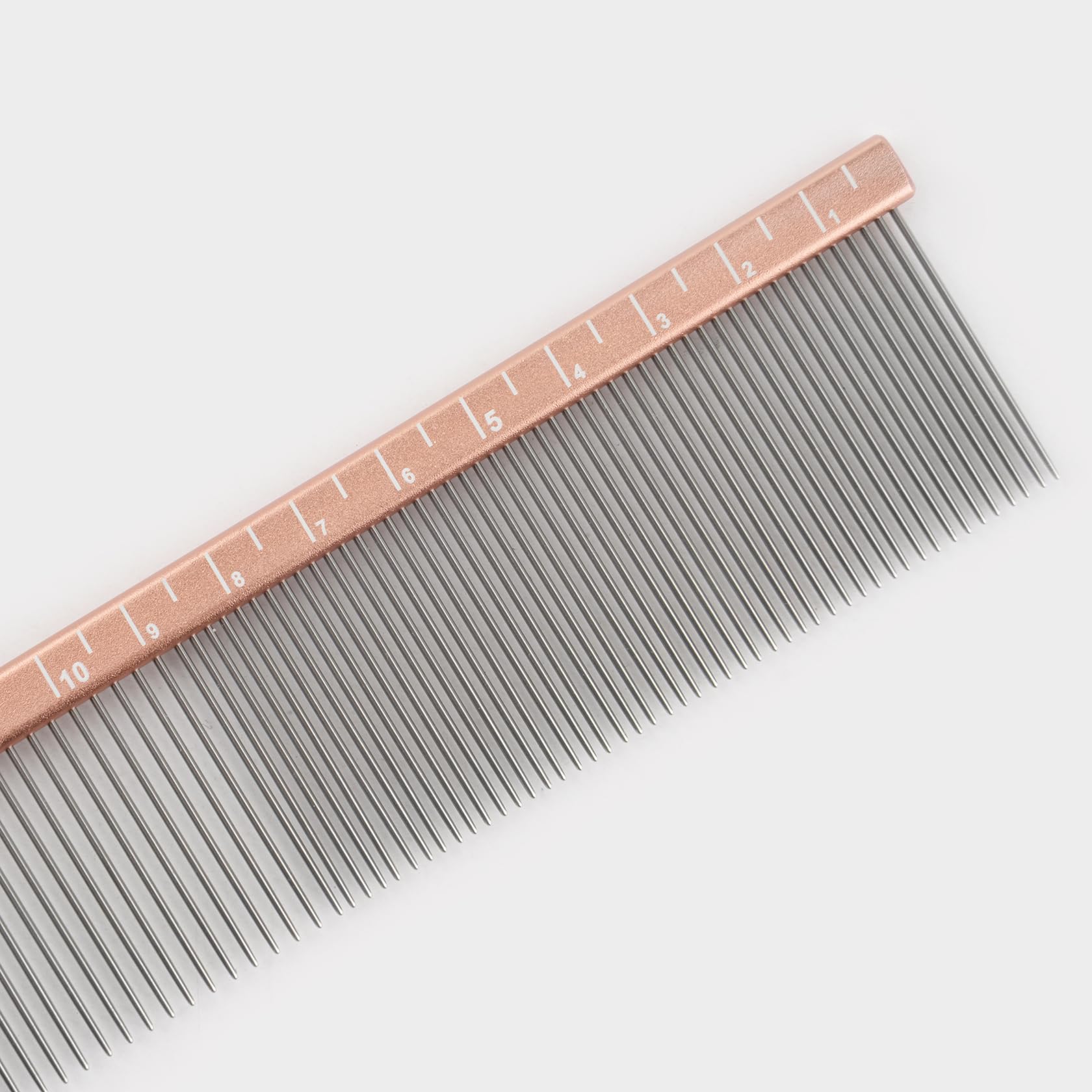 Furzone Grzebień chartów 2 w 1 dla psów (średni/gruby), 69 szpilek ze stali nierdzewnej, aluminiowy uchwyt 24,5 cm, lekki, delikatnie usuń sierść psa/ciała, profesjonalne akcesoria do pielęgnacji