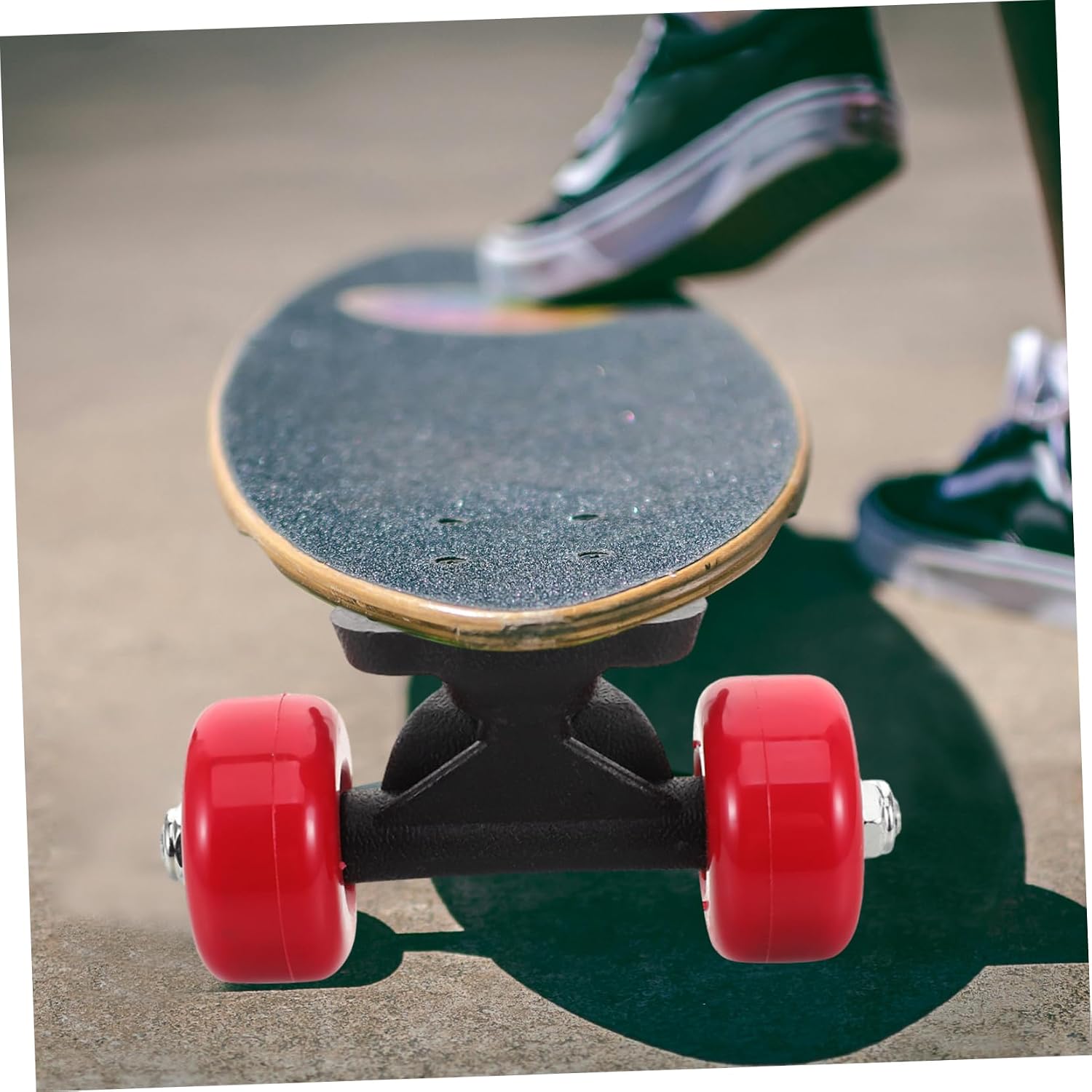 1pair Lightweight Skateboard Wheel Replacement Boy Girl Enhanced Grip Flexibility Easy Installation Trucks Suitable for All Terrains