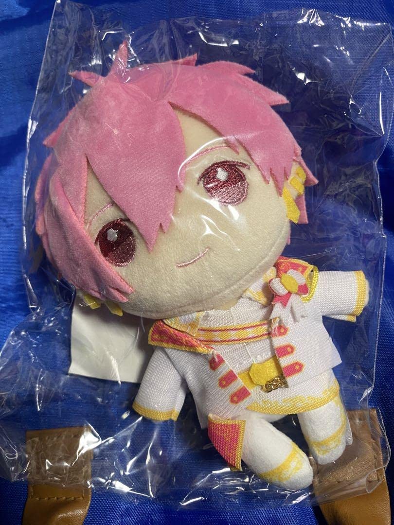 Amazon.co.jp: いれいす ないこくん ぬいぐるみキーホルダー Z : おもちゃ