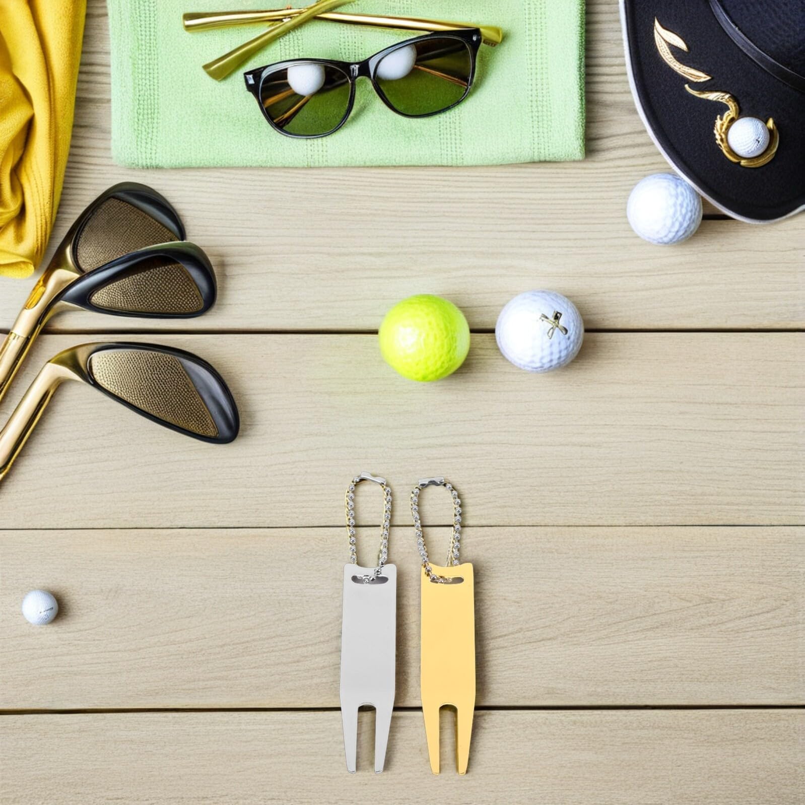 Abaodam 2 Stück Teiliges Golf Divot Tool mit Ballmarker Tragbare Metall-grünreparaturgabel in Silber und Gold Vielseitiges Golfzubehör für Pitchmarkenreparatur und Putt-ausrichtung