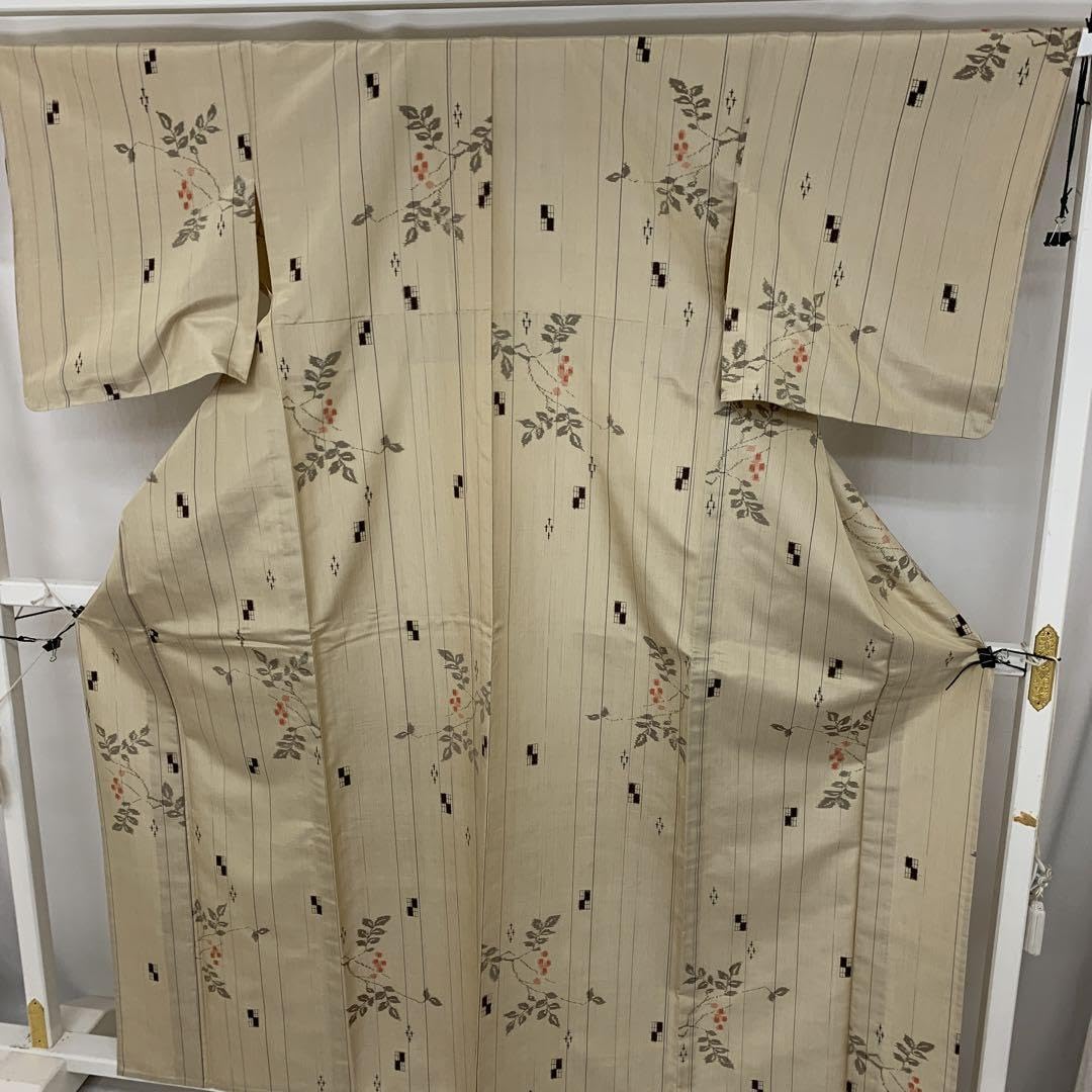 新品本場越後紬おしゃれ特選民芸絣正絹手縫い仕立上り単衣きもの仕様居敷当付 Amazon.co.jp: 本場越後紬おしゃれ特選民芸絣正絹手縫い仕立上り