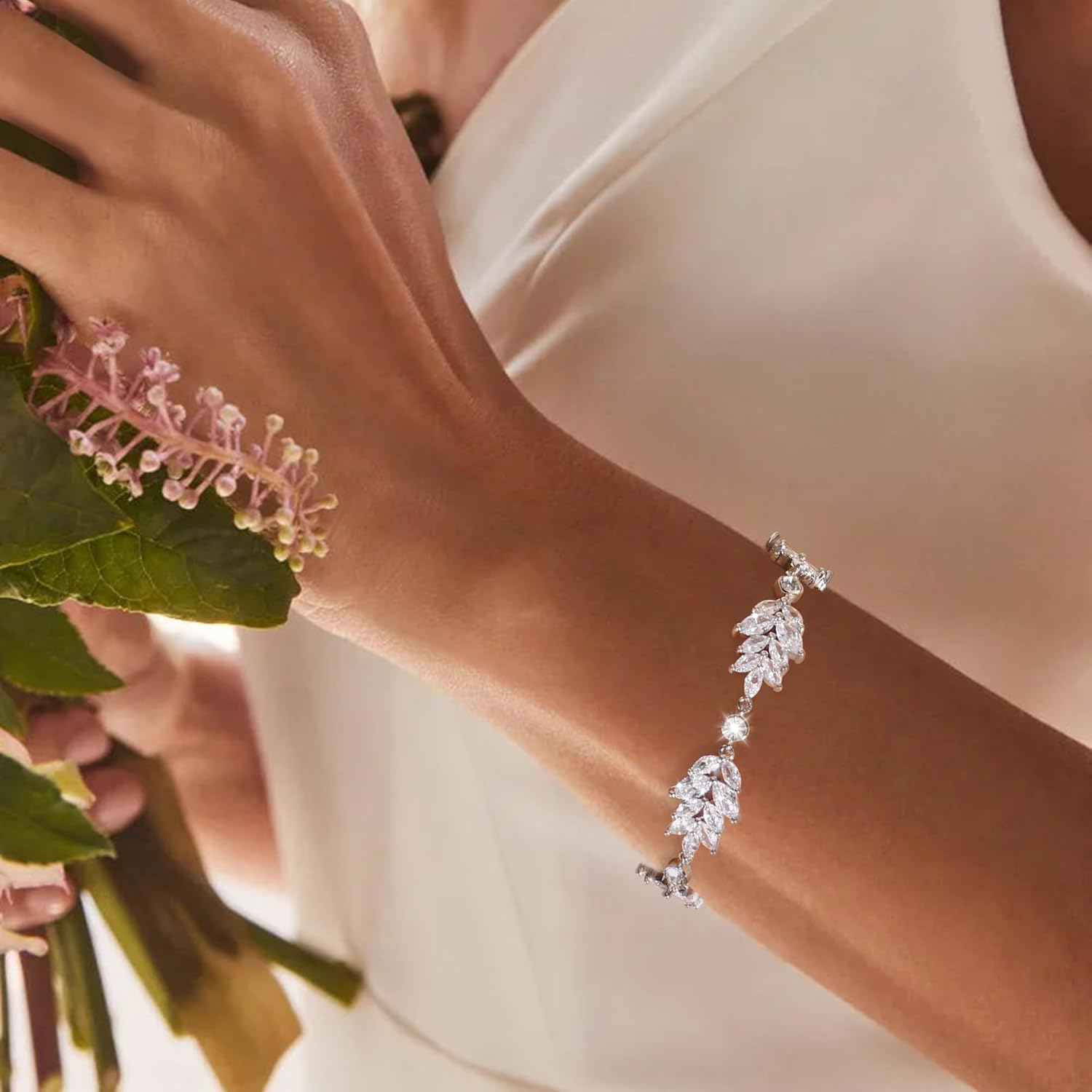 EVER FAITH Gorgeous Marquise Cubic Zirconia Elegant Cluster Leaf Wedding Party Jewelry Bridal Prom Bracelet for Women Bride