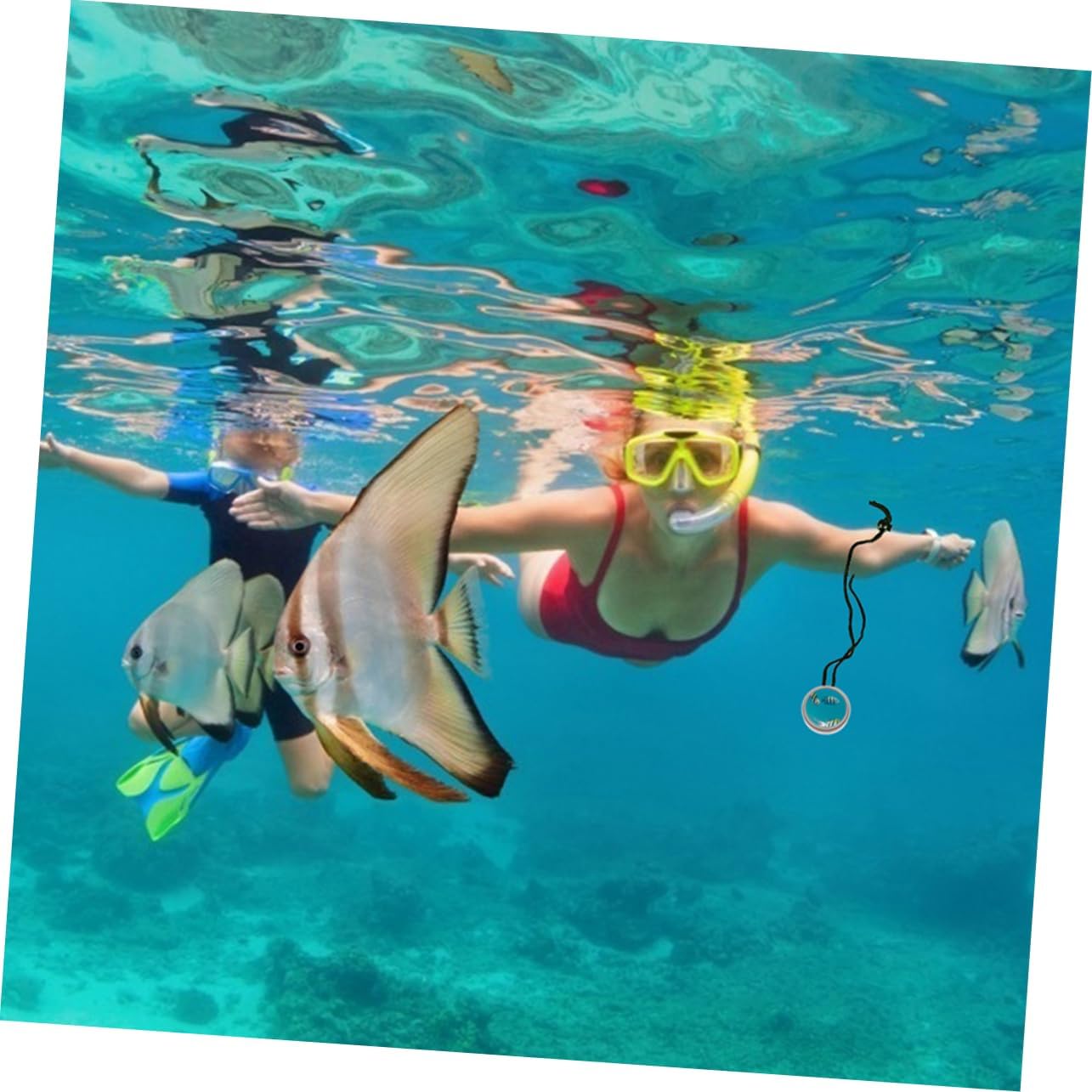 2Pcs Adjustable Dive Mirror for Snorkeling Rearview Safety Tool for Cave Boat Diving with Easy Use Strap Optimal Visibility