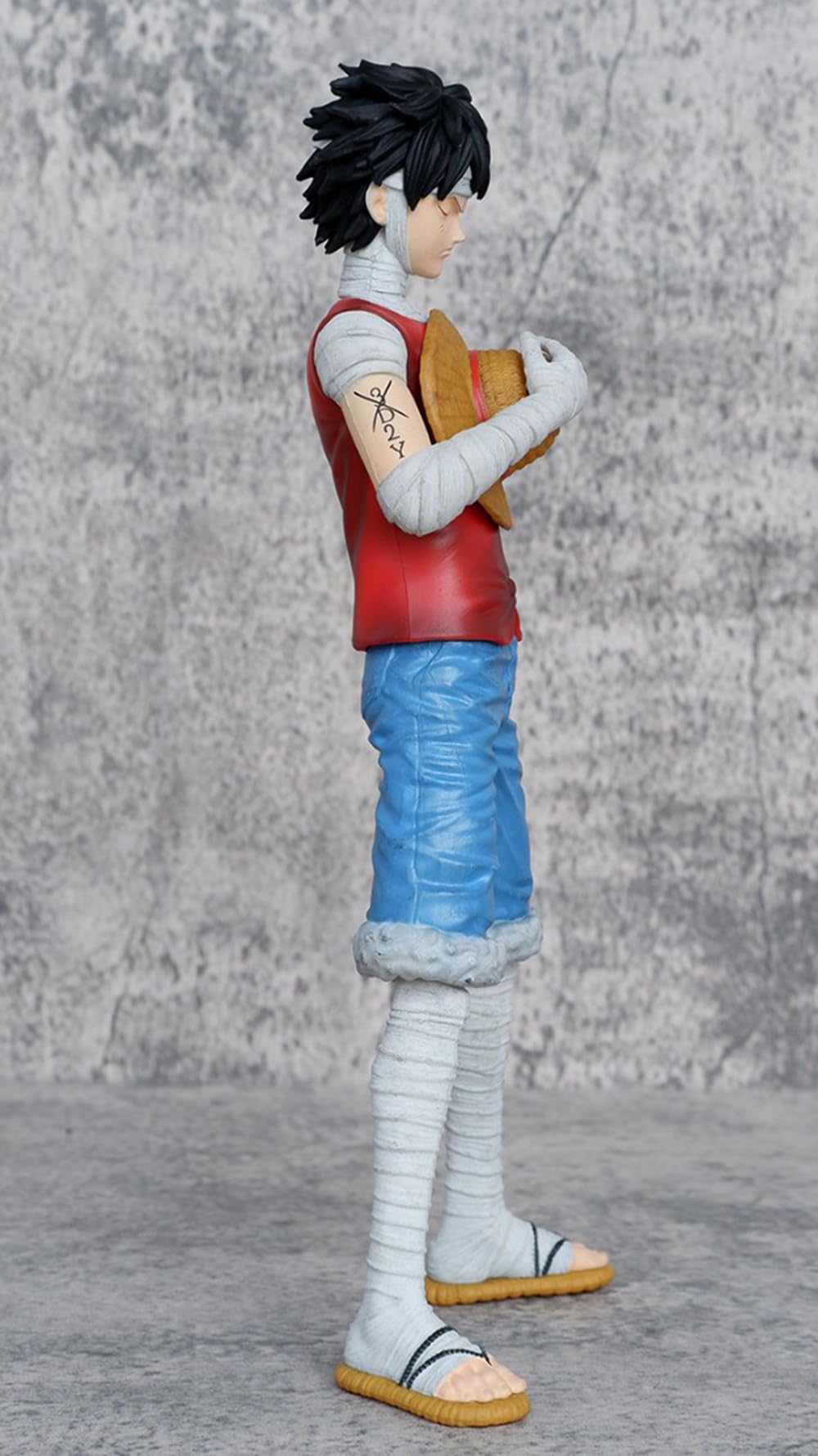 Amazon | ワンピース麦わら海賊団アニメフィギュア-沈黙のルフィ