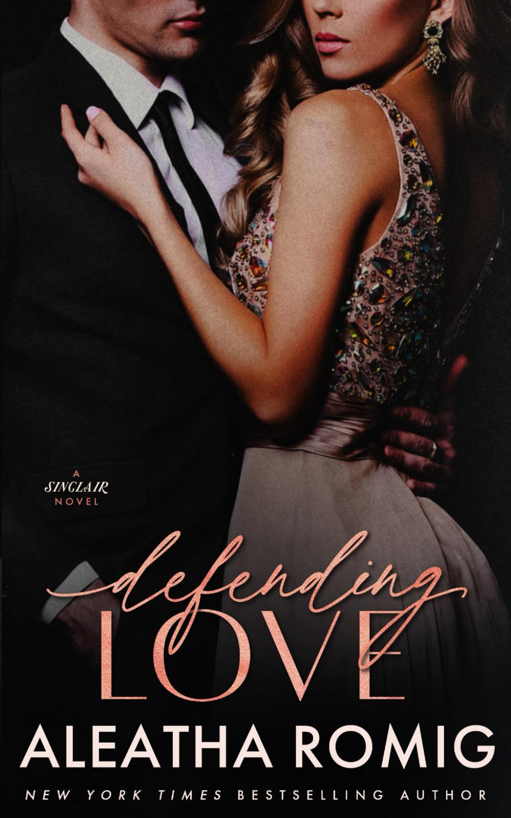Defending Love: A steamy, bodyguard, high-stakes, standalone romantic suspense