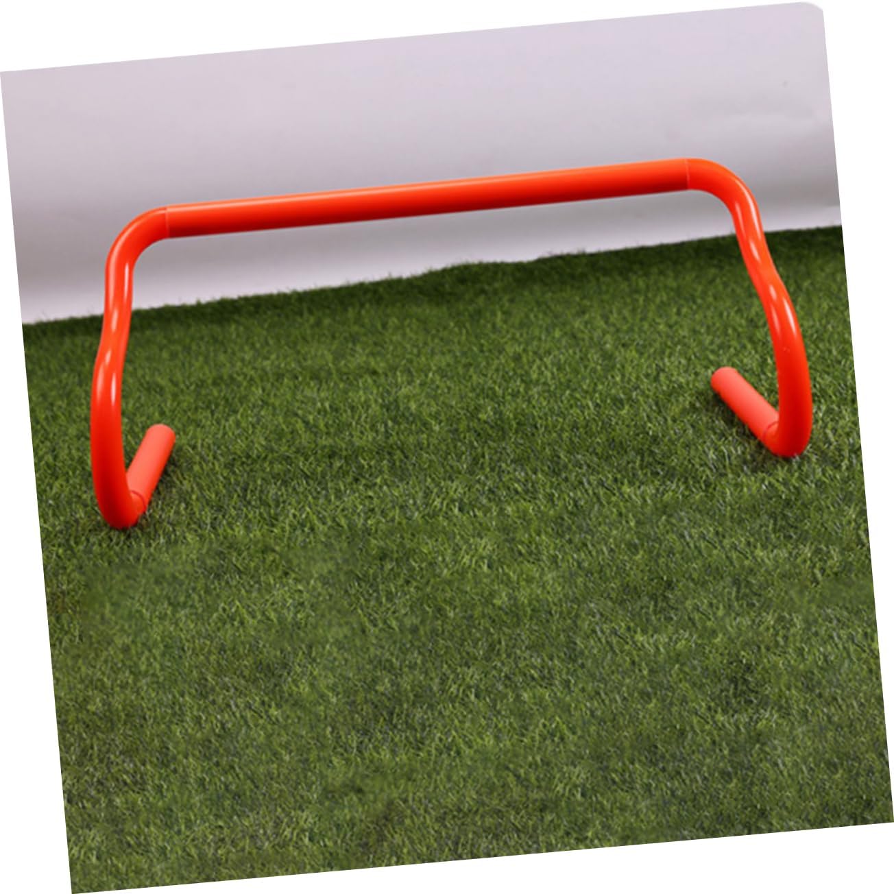 3pcs Agility Hurdles Set Lightweight Portable Speed Training Equipment for Soccer Basketball and Dog Agility Durable Adjustable Height Compact Design for Easy Storage and Transport