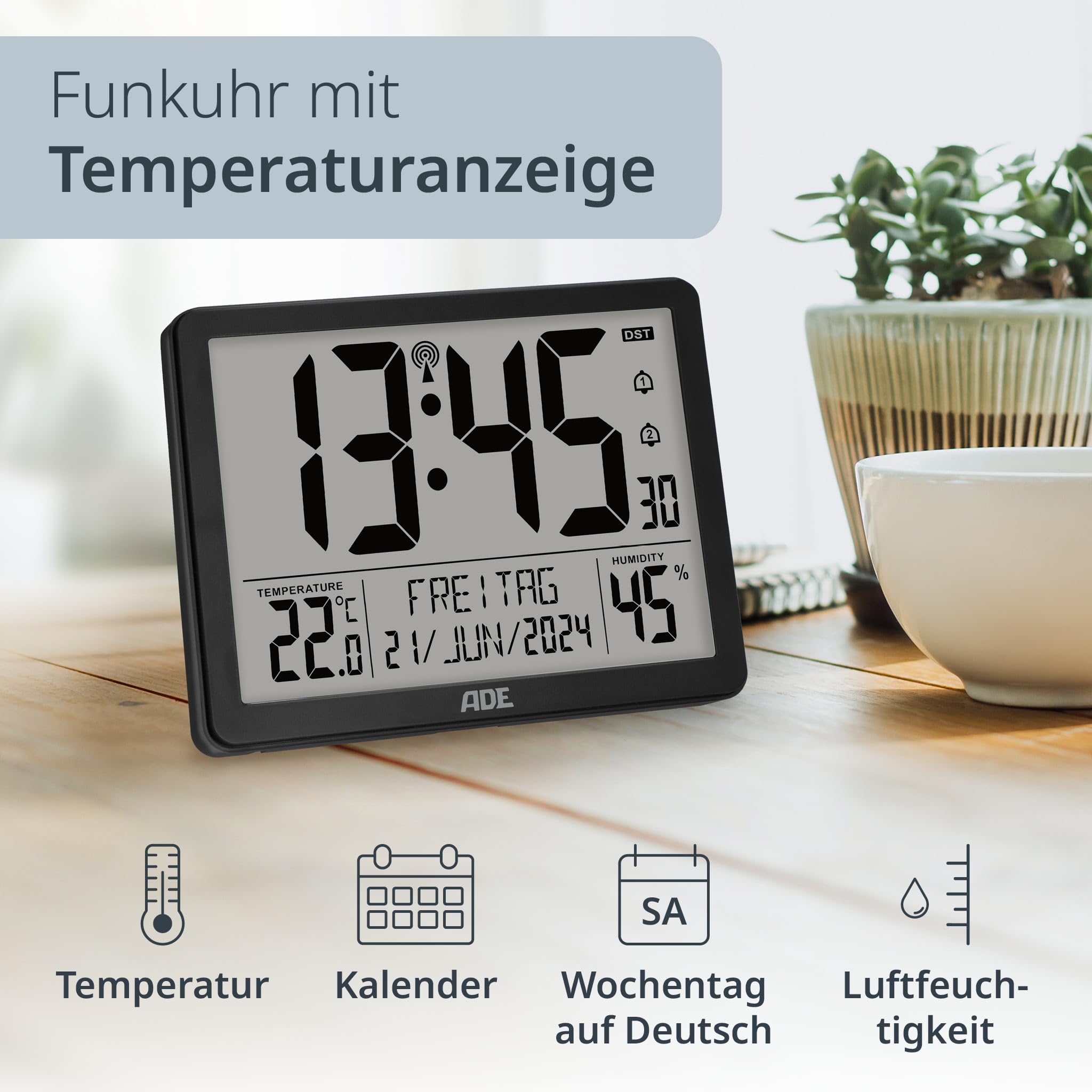 ADE Digitale XL-Funkuhr mit sehr großen Ziffern | Tischuhr Wanduhr mit 2 Weckzeiten und Beleuchtung | Thermometer Hygrometer | schmaler Rahmen in matt schwarz