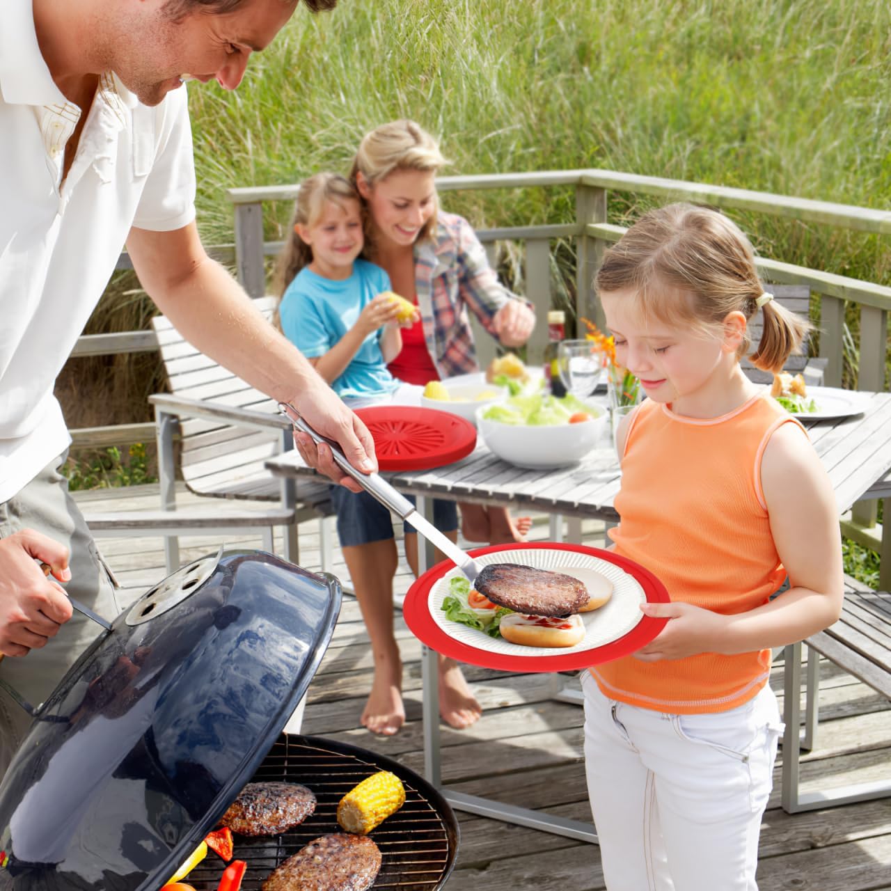 Yardwe Bbq Paper Plate Holder 10 Pcs Reusable Plate Holder 10.23 in Square Plastic Dinner Plates Support for Bbq Supplies Picnic Accessories Plates Family Gatherings Parties Camping