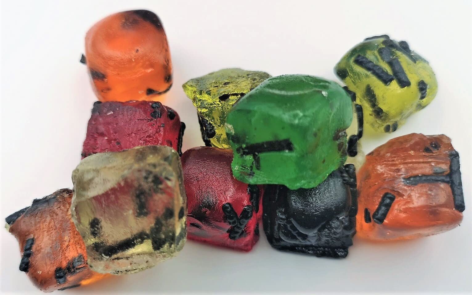 Cachou Bonbon mit Anis und Lakritz Streuseln, 5 kg, handgebrochen