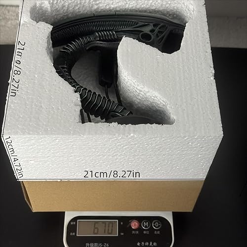 Miniatura 6 de Lámpara de mesa LED de ciencia ficción 2025, luz nocturna de resina 3D, adornos de estatua temática espacial negra, decoración de dormitoriooficina,