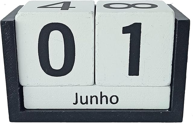 Calendário De Mesa Blocos Permanente Preto Branco Decor