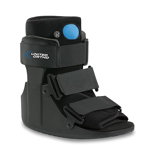United Ortho Botas de fractura de caminante de aire corto caminador pequeño negro
