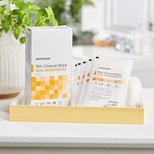 Miniatura 7 de McKesson Tiras adhesivas para cierre de piel, tira flexible Steri para el cuidado de heridas, 14 pulgadas x 4 pulgadas, 50 unidades