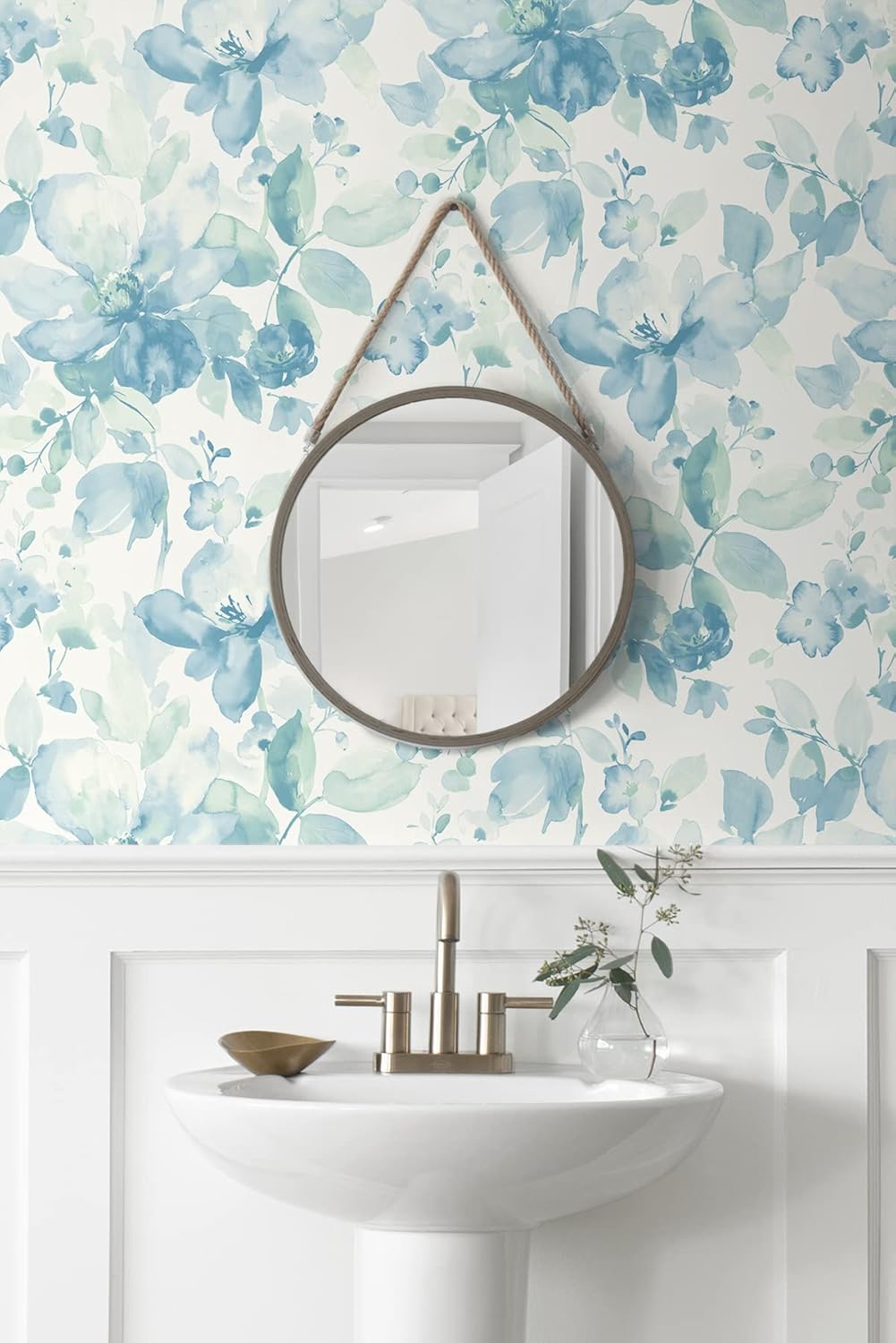 NextWall Watercolor Flower Peel and Stick Wallpaper (Seaglass)