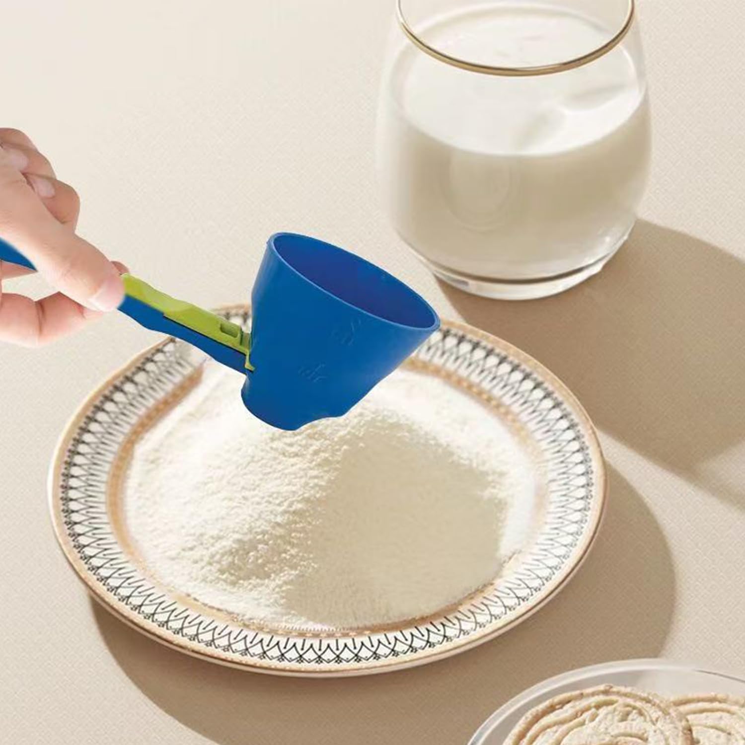 Cuillère à mesurer avec entonnoir, grande cuillère doseuse portable poignée coulissante pour bouteille