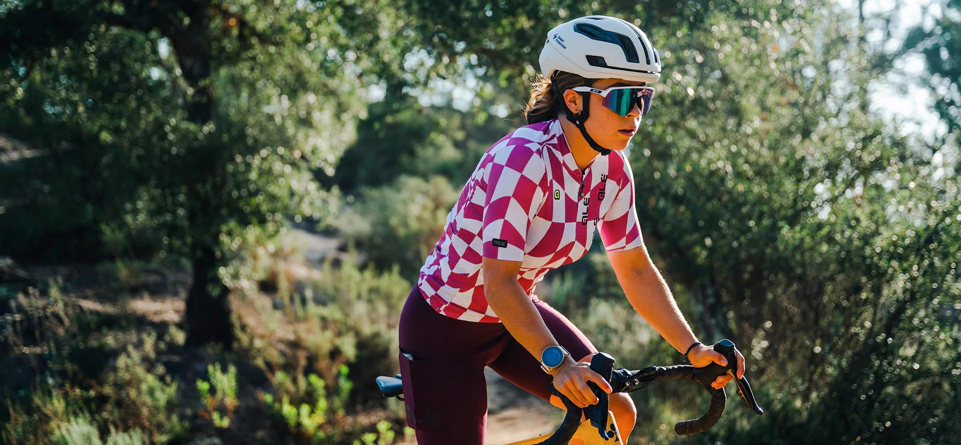 Alé Cycling Multiverso 2.0 Damen Radtrikot Kurzarm - Leichtes Micro-Mesh RAW-Cut Aero-Ärmel DREI Gesäßtaschen Performance Fit