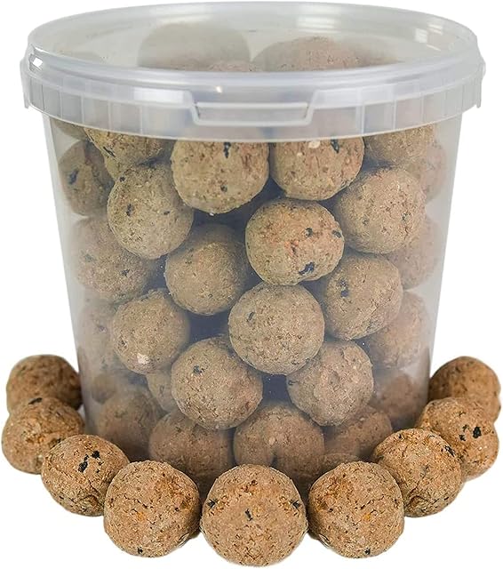 BusyBeaks Suet Fat Balls | Premium Garden Wild Bird Food | Enhanced Year-Round Formula | Naturally Blended High in Energy & Protein-Rich Feed | Full of Fresh Nutritious Fat Fibre & Moisture (5L Tub)