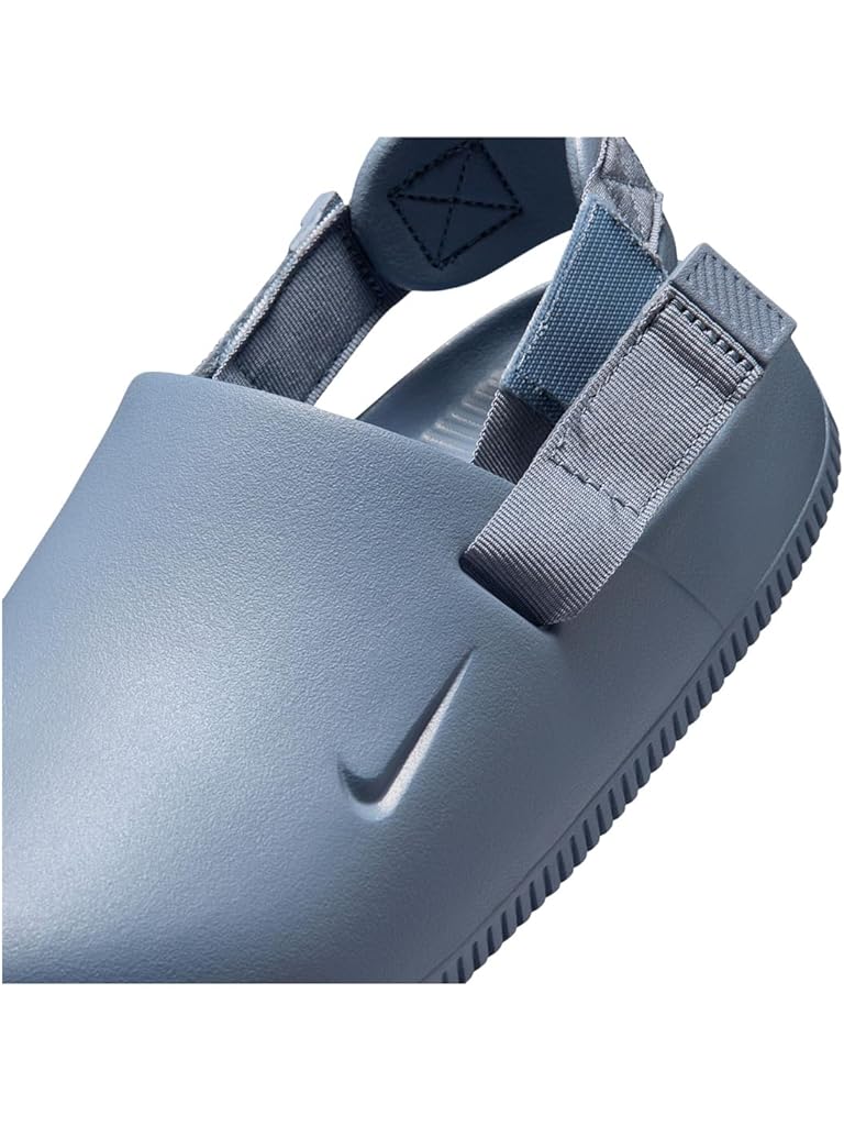 Unknown Color Nike Calm