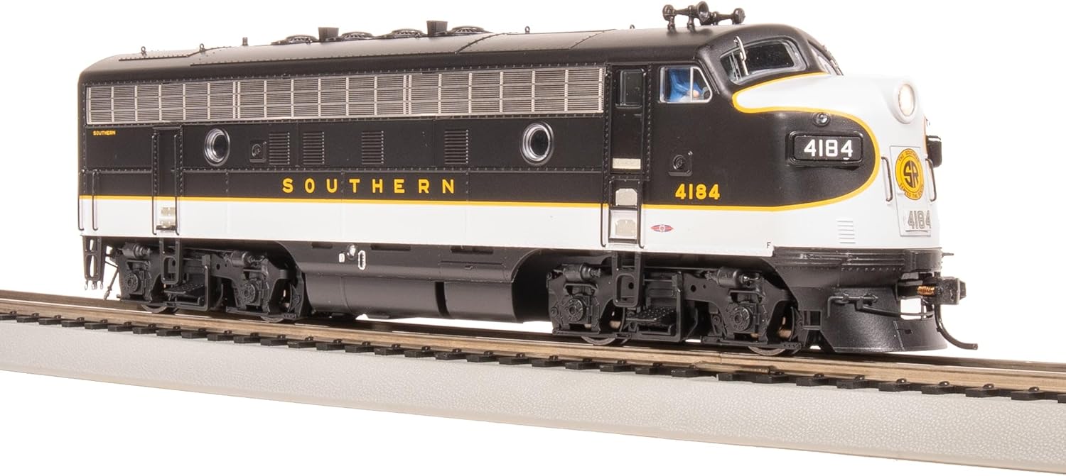 Broadway Limited 8177 EMD F3A, SOU 4185, Tuxedo Scheme, Paragon4 Sound/DC/DCC, HO Scale