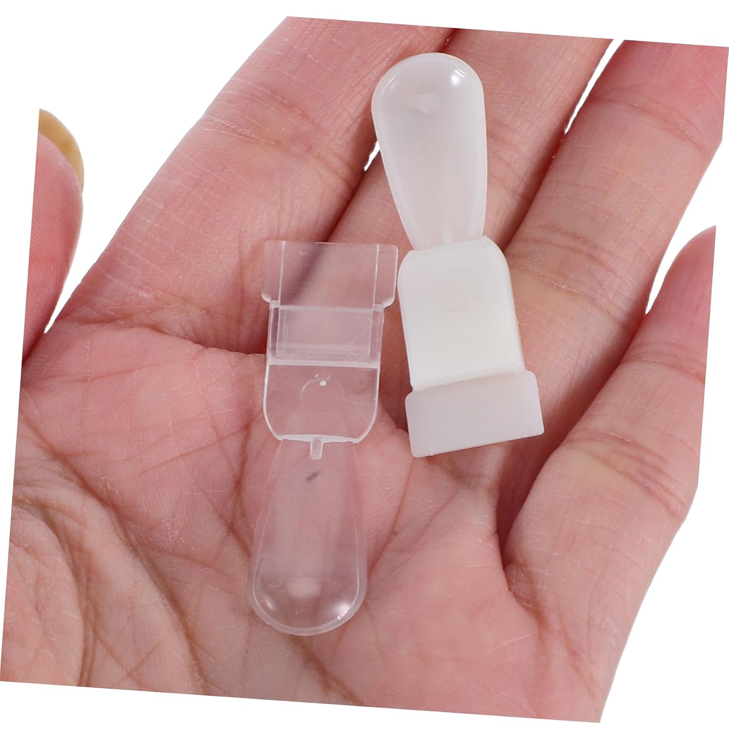 144pcs Detachable Nail Color Tips with Reusable Plastic Display Cards for Nail Art and Home Use Versatile Application for Beginners
