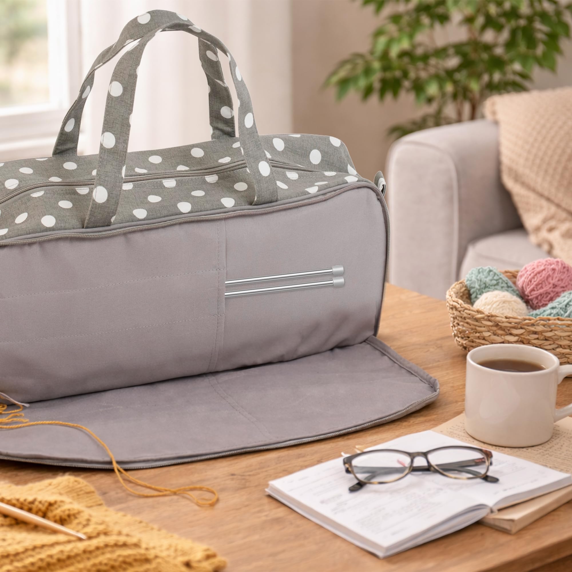 Hobby Gift Borsa Media per Maglia - Borsa Organiser per Uncinetto in 100% Cotone Morbido con Custodia per Ferri con Zip, Foro per Filato, Porta Filato e Doppi Manici - 13 x 45 x 18 cm, Pois Grigi