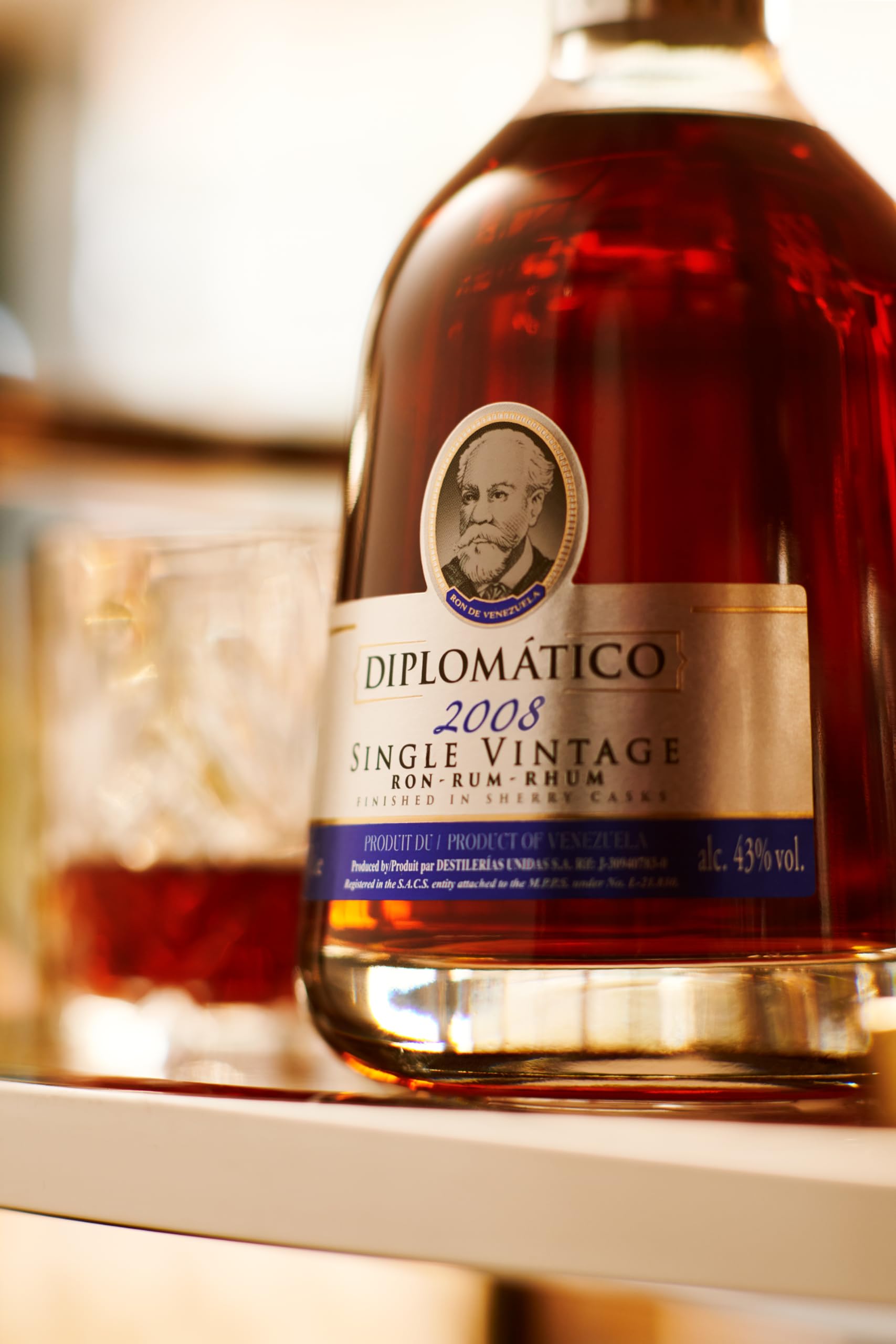 Diplomático Single Vintage 2008 700 ml - Ron 43% Volumen de Alcohol