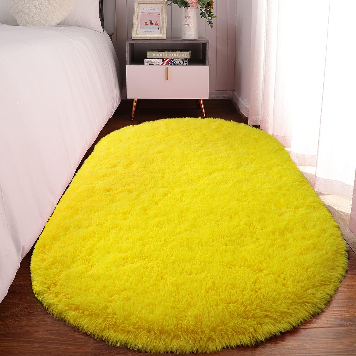 LOCHAS Bedroom Rug 2.6' x 5.3', Yellow Fluffy Shaggy Area Rug for Bedroom Bedside, Soft Oval Throw Rugs Carpet for Kids Girls Nursery Living Room Home Decor