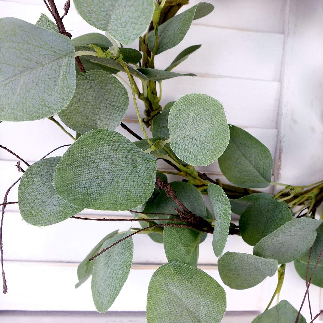 idyllic Eucalyptus Leaves Wreath Metal Polyester Green Wreath 14 Inches for The Front Door Décor, 1 Pack - Image 9