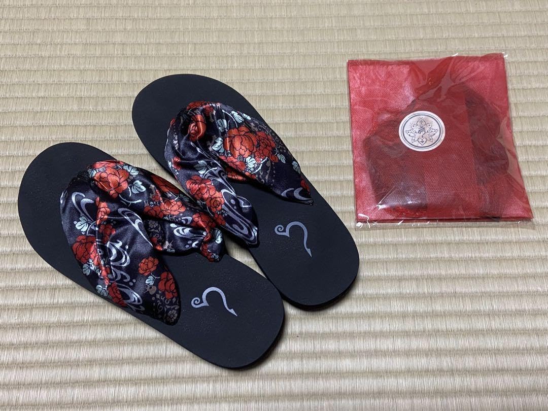 HYDE 和柄3点セット　サンダル　マスク　巾着 Amazon.co.jp: HYDE 和柄鼻緒のサンダルと組紐のマスク(紅) : おもちゃ