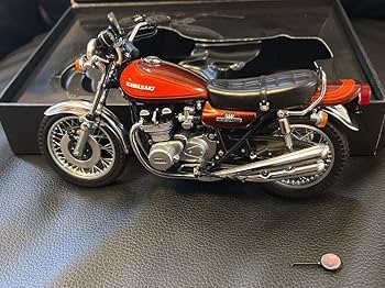 Minichamps Kawasaki Z1 900 1/12 スケール