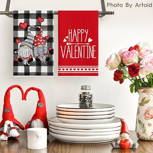 Miniatura 2 de Artoid Mode Juego de 2 toallas de cocina con diseño de gnomos a cuadros de búfalo para el día de San Valentín, 18 x 26 pulgadas, decoración de boda,