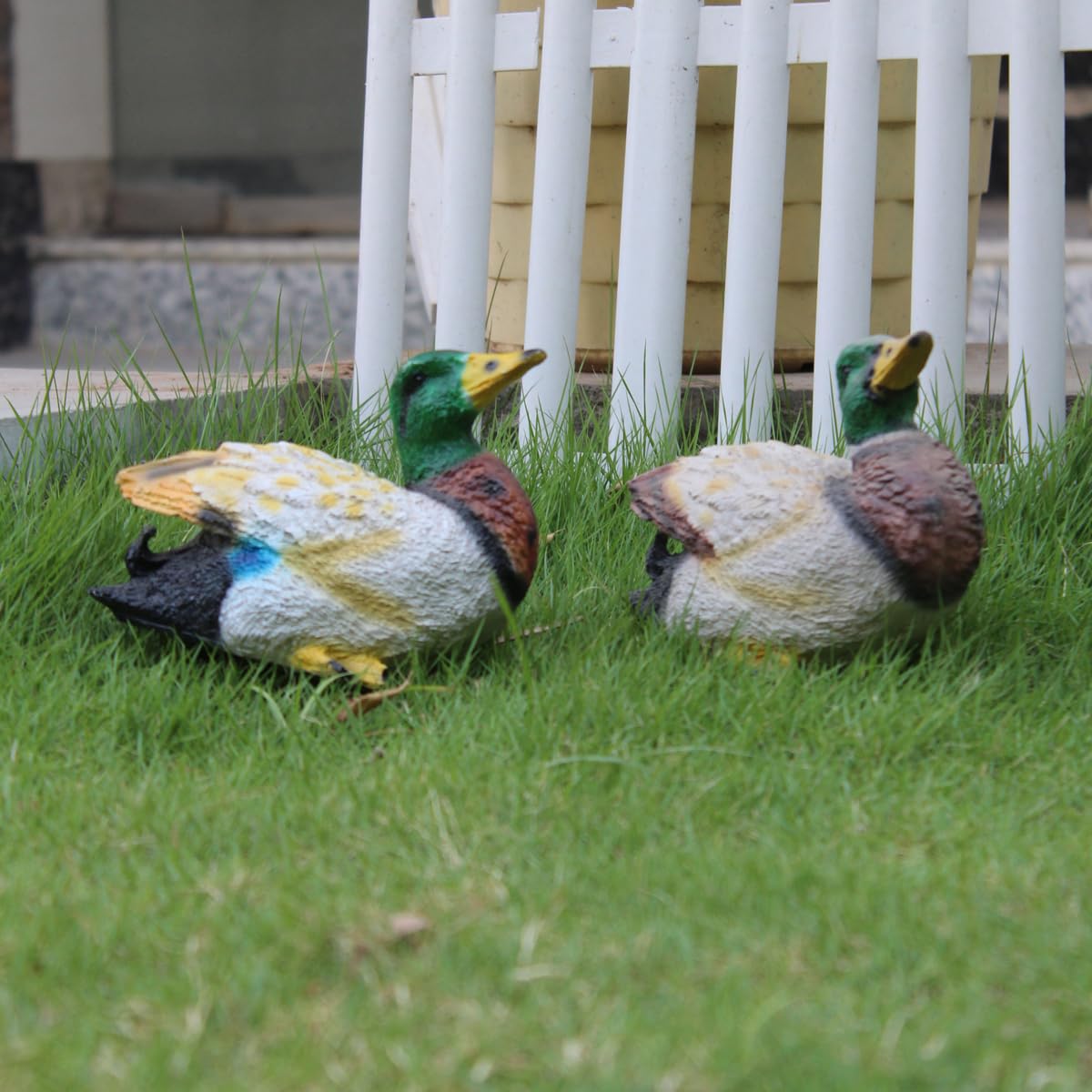 Wonderland Set of 2 : Green Duck Statues, Made of Resin Statue for Garden Decoration, Home Decor, Balcony Decoration, Gift, Gifting (B0D4M8KDKV) Amazon Price History, Amazon Price Tracker