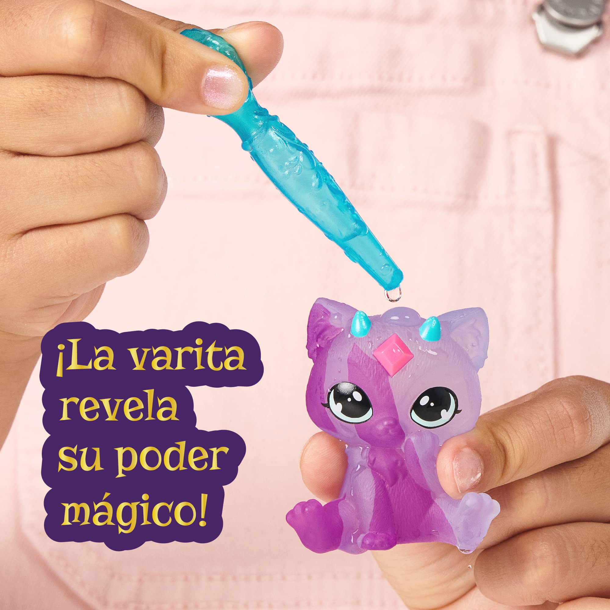 Magic Mixies Magic Mixlings 2 Pack, Tap & Reveal, calderón pequeño y una Varita mágica de Juguete con un muñeco Sorpresa, para niños y niñas a Partir de 5 años, Famosa (MG001000)