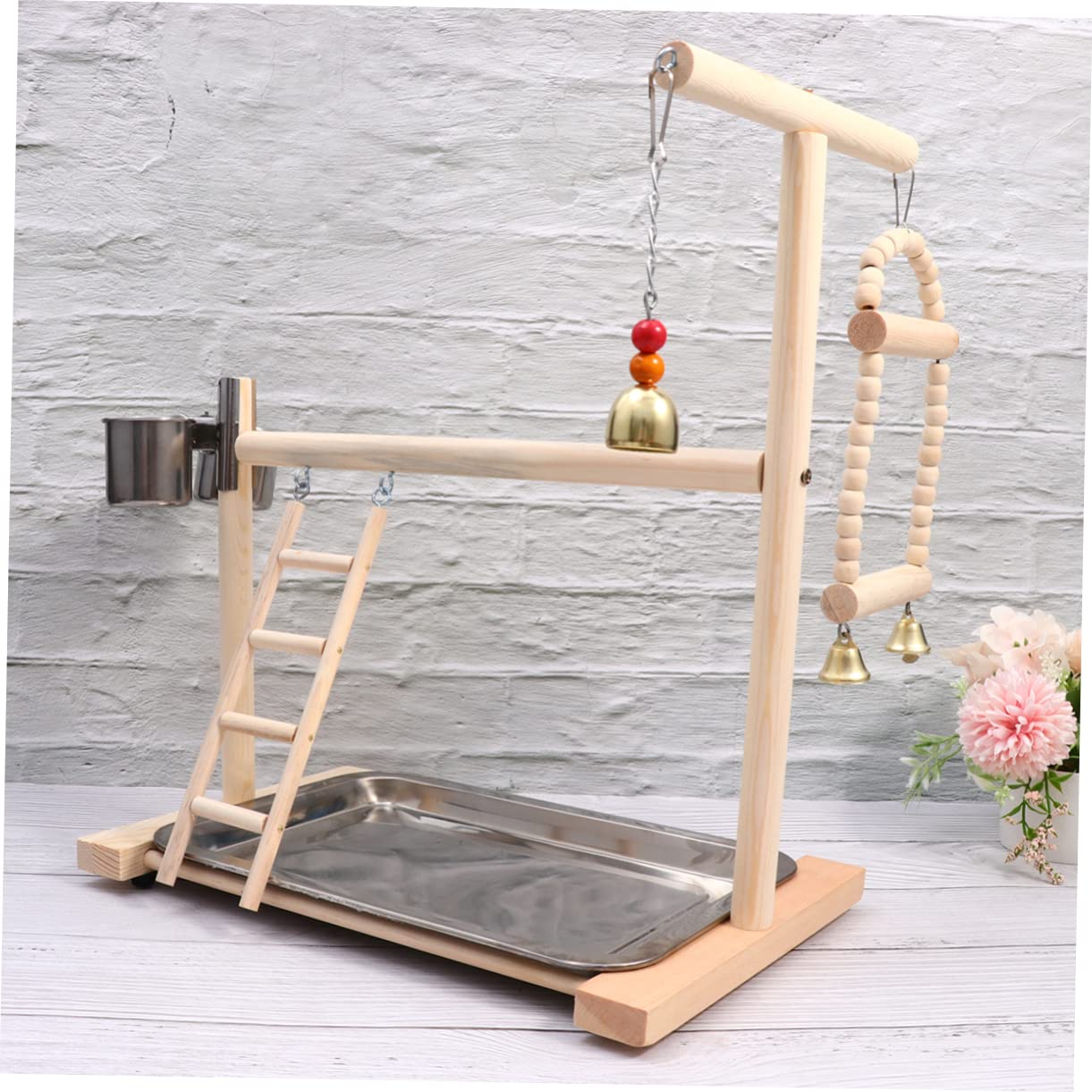 DOITOOL Supporto da Gioco per Pappagalli in Legno e Acciaio Inox, Ciotola, Dondolo e Campanella, per Gabbia e Giardino Colore Casuale