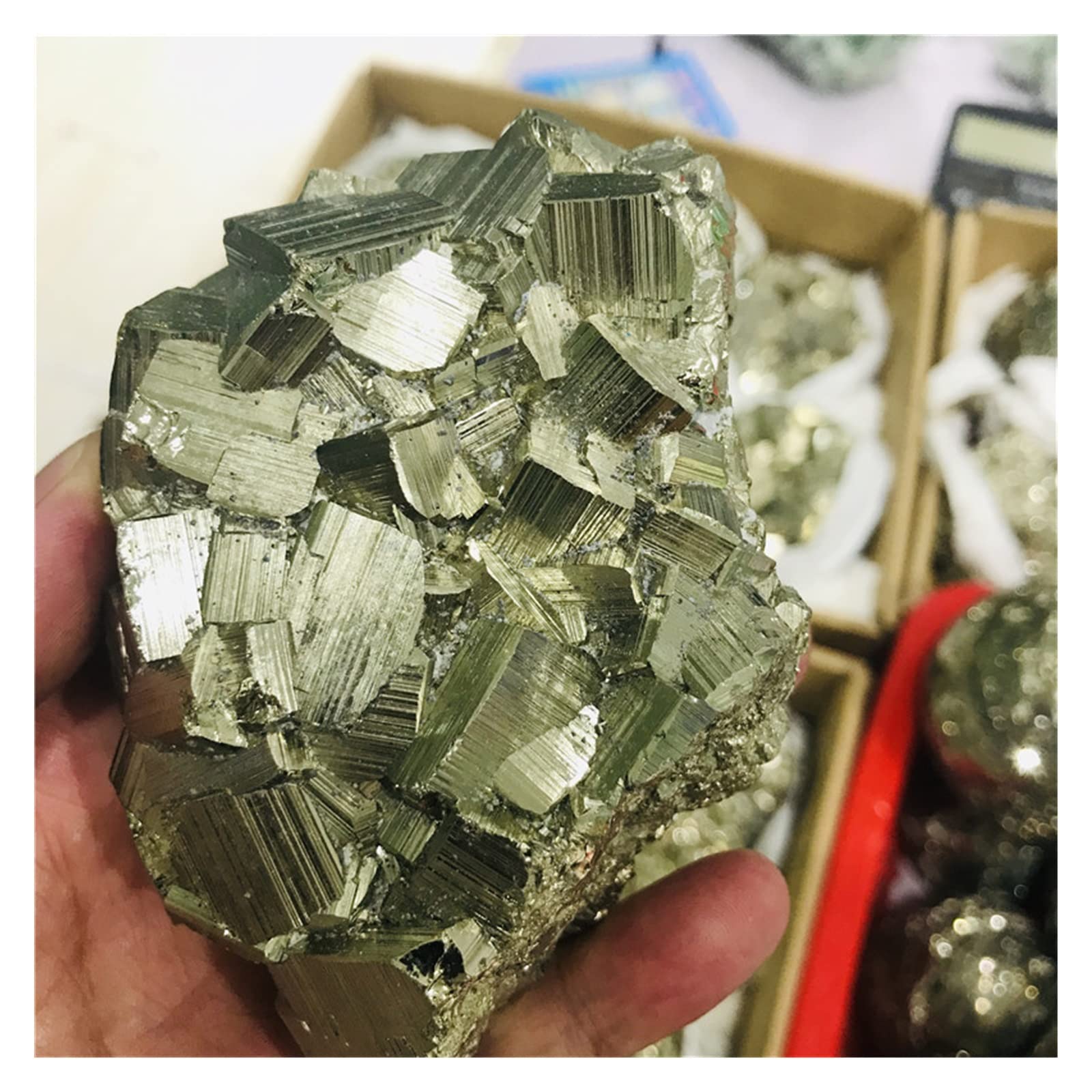 Amazon.co.jp: 天然水晶の原石 天然黄鉄鉱鉱石銅黄鉄鉱標本カルコ