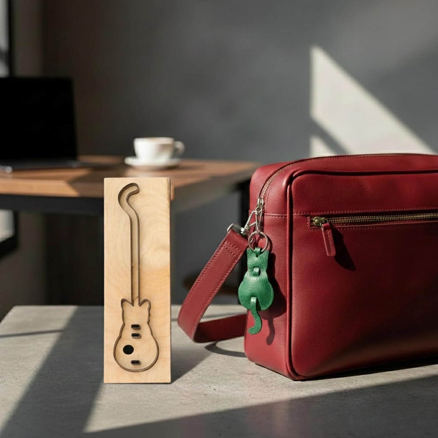 Clicker Dies Cut Shape for Leather – Creative Wooden Punching Die Cut Cat Mold, Handcraft Template DIY Tool Cutter, Cutting Strap Leathercraft Stencil Craft Tools Knife Mould for Keychain Bracelet