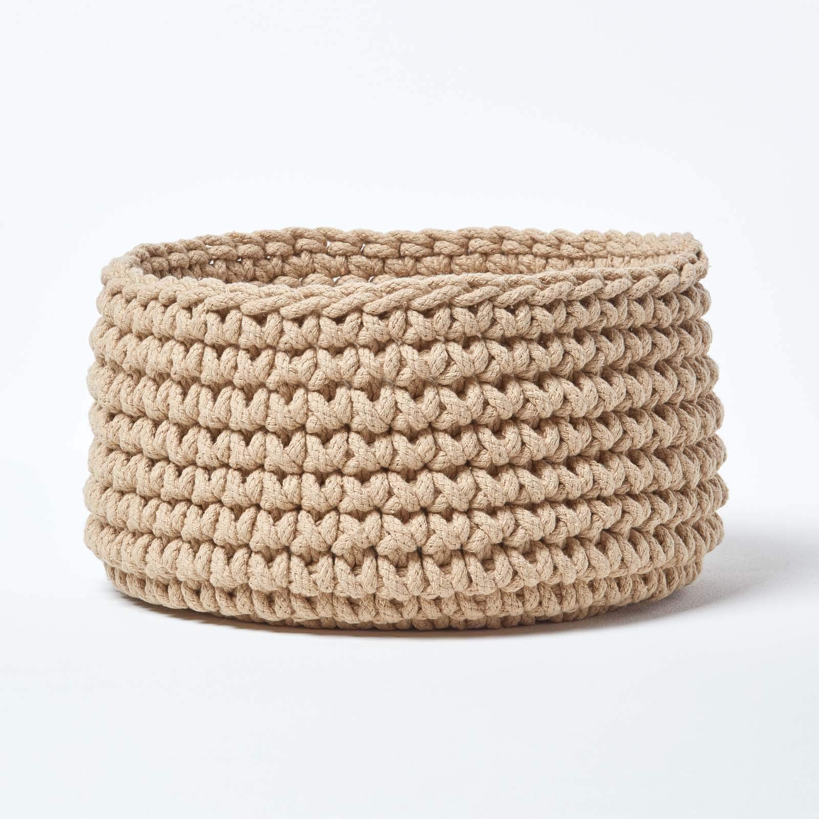 HOMESCAPES gestrickter Aufbewahrungskorb in beige, runder Strickkorb/Stoffkorb 37 x 21 cm aus 100% Baumwolle mit Grobstick-Optik, cremeweiß : 