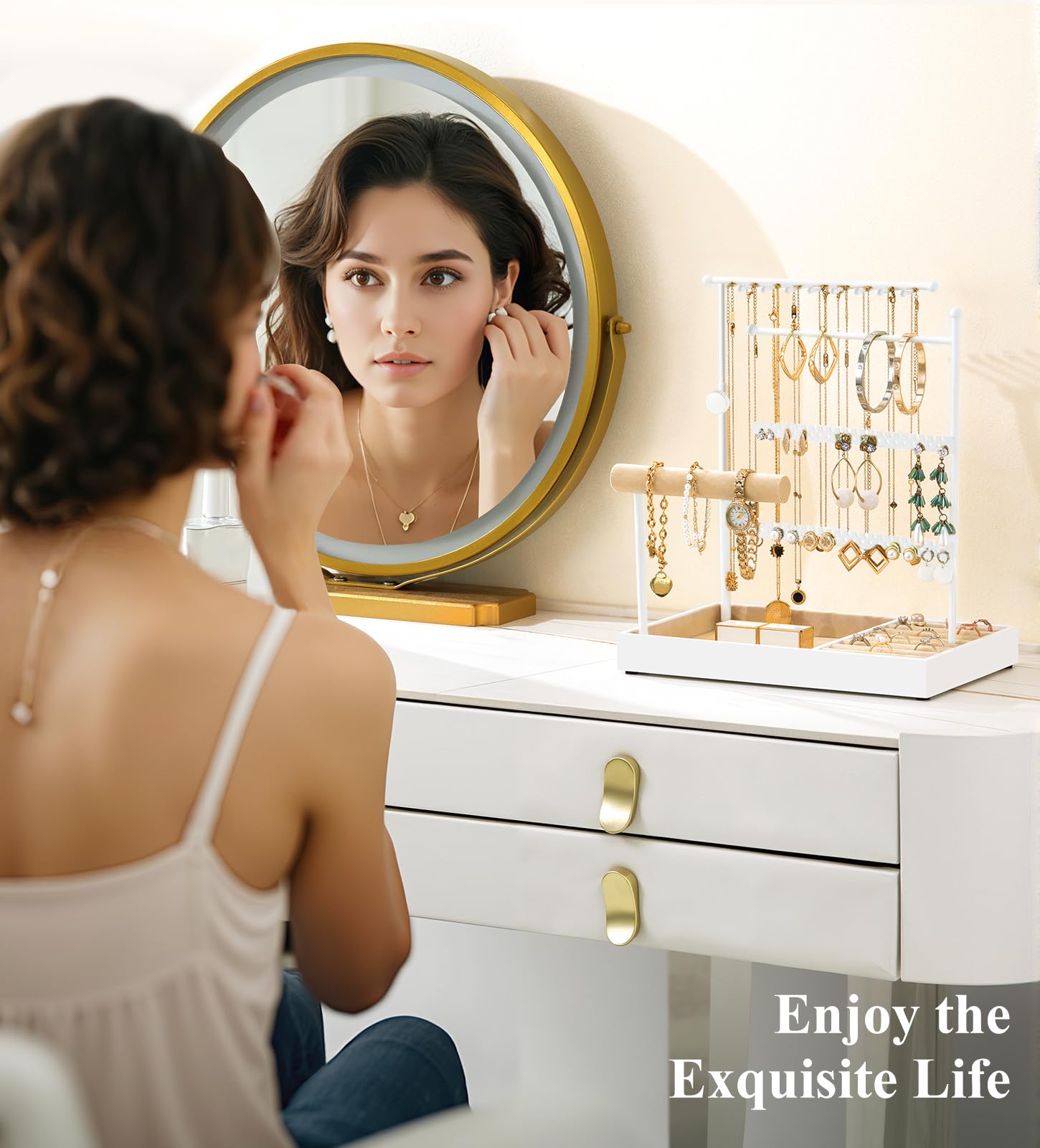 Emibele Porta Joyas de Pie, Organizador de Accesorios para Collares, Pendientes y Pulseras, Exhibidor de 5 Niveles con Bandeja, Presentador Elegante para Regalo Mujer, Blanco