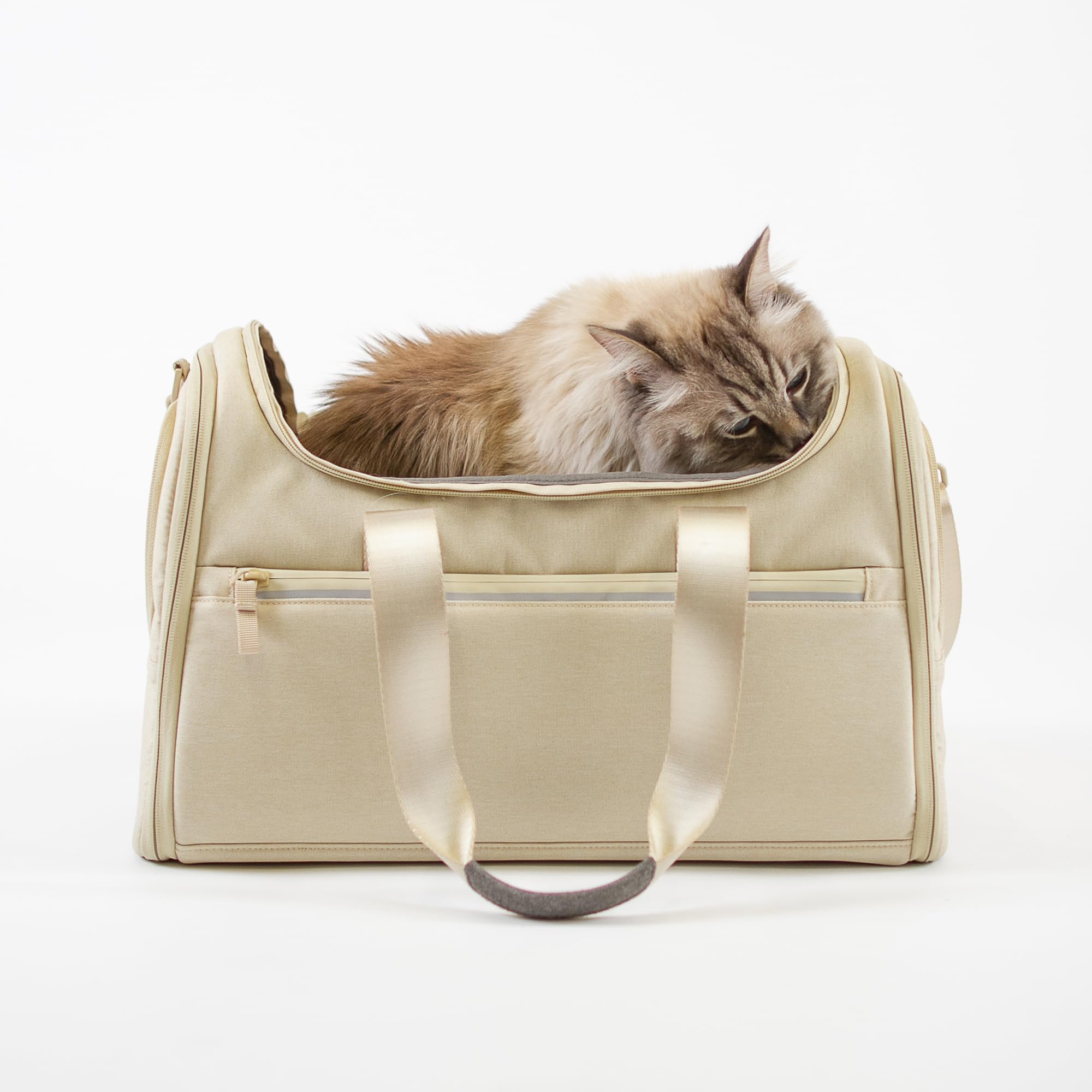 LucyBalu® Check-IN Katzentransporttasche flugtauglich I Tragetasche aus recyceltem Material I Netzfenster & Sicherheitshaken I waschbares Inlay I Sand
