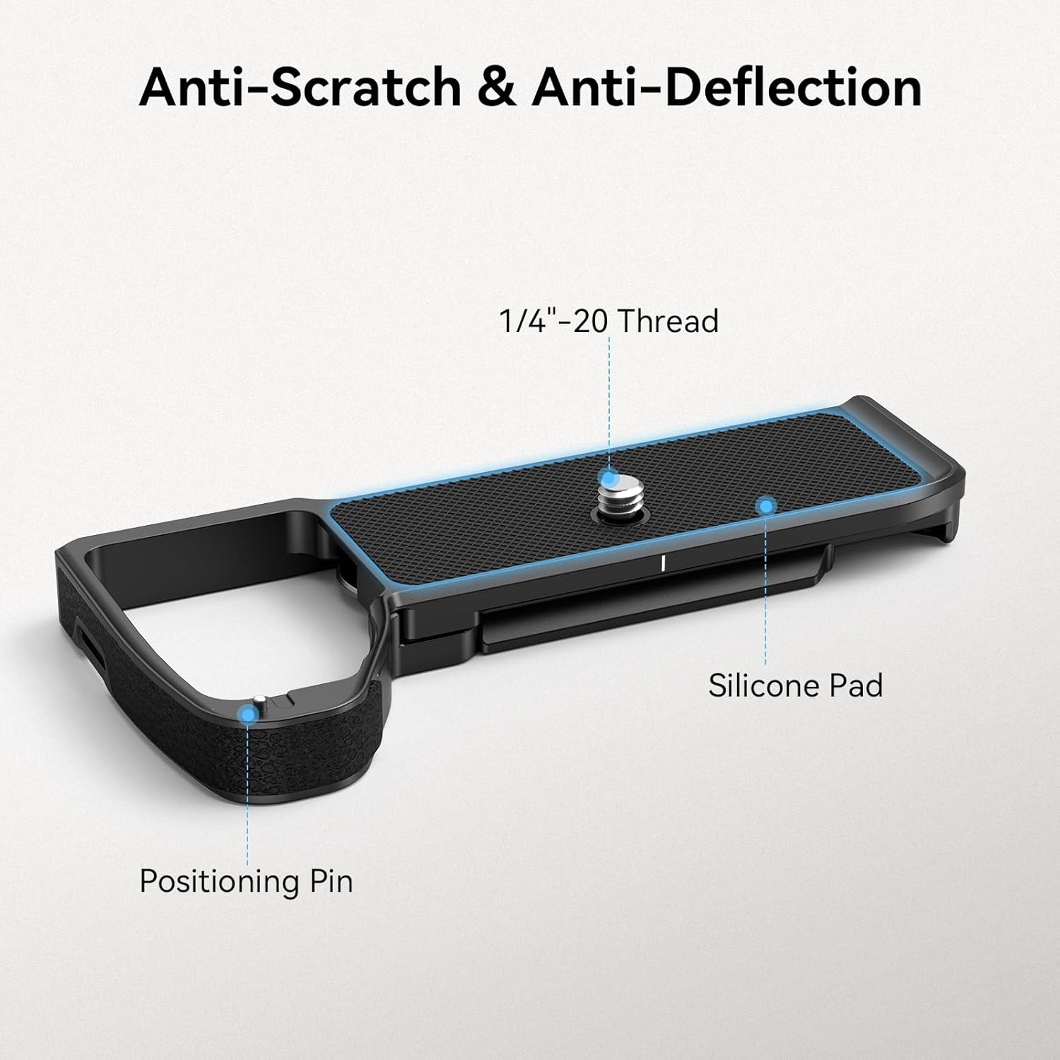 Unterseite view of the SmallRig Baseplate 3666B, highlighting the 1/4"-20 thread, silicone pad, and positioning pin for anti-scratch and anti-deflection.